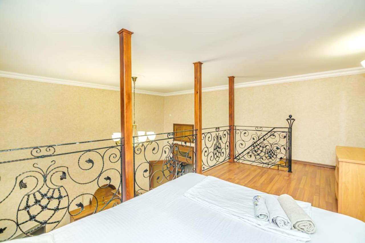 Nizami Street 2 Room Luxe House Baku Exterior photo